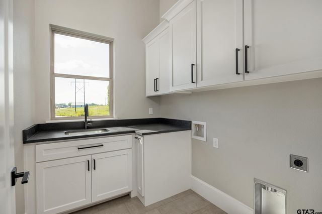 406 Sides Blvd, Bullard, TX 75757