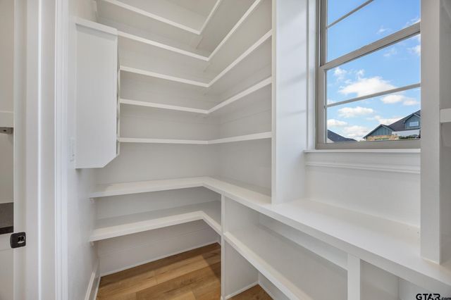 406 Sides Blvd, Bullard, TX 75757