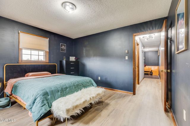 306 Skyland Drive, Bristol, TN 37620