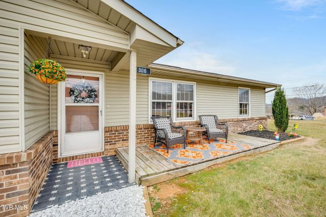 306 Skyland Drive, Bristol, TN 37620