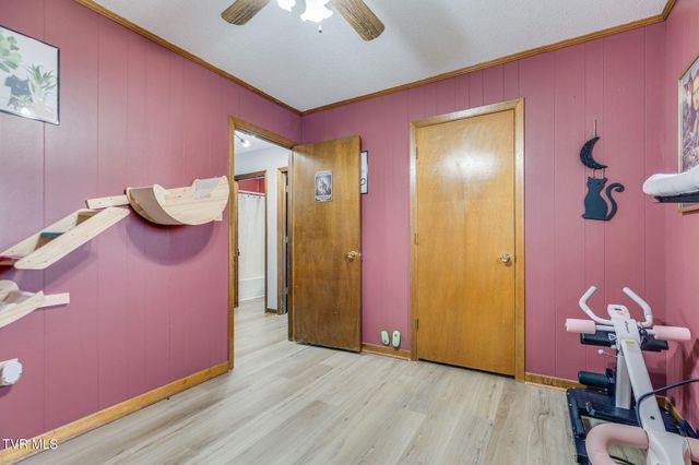 306 Skyland Drive, Bristol, TN 37620