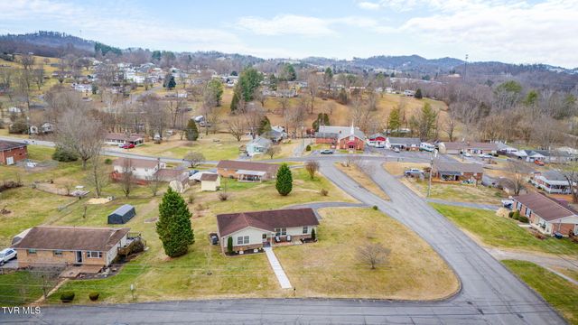 306 Skyland Drive, Bristol, TN 37620