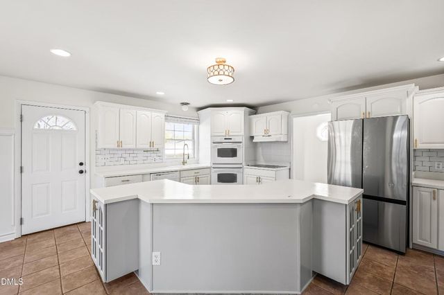 823 Weston Street, Raleigh, NC 27610