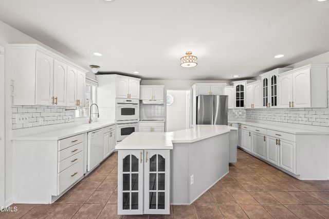 823 Weston Street, Raleigh, NC 27610