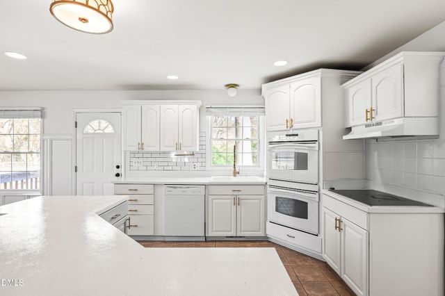 823 Weston Street, Raleigh, NC 27610