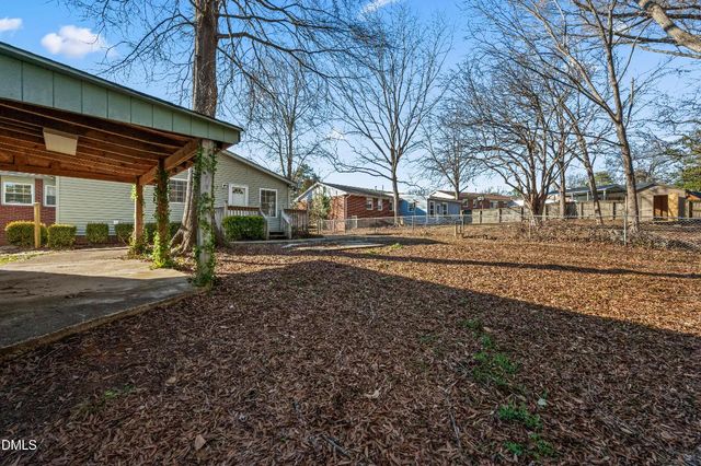 823 Weston Street, Raleigh, NC 27610