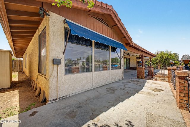 1421 E WHALERS Way, Tempe, AZ 85283