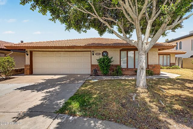 1421 E WHALERS Way, Tempe, AZ 85283