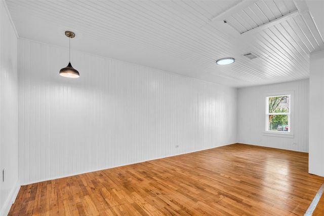 807 Fisher Street, Houston, TX 77018