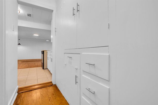 807 Fisher Street, Houston, TX 77018