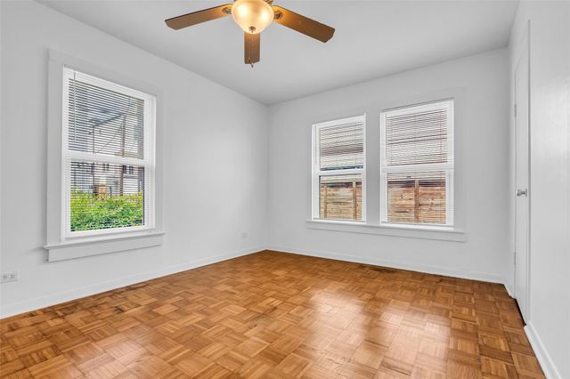 807 Fisher Street, Houston, TX 77018