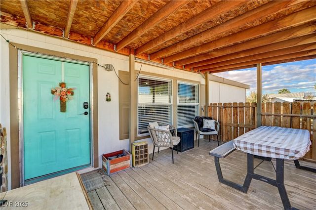 450 West Ingram Avenue, Overton, NV 89040