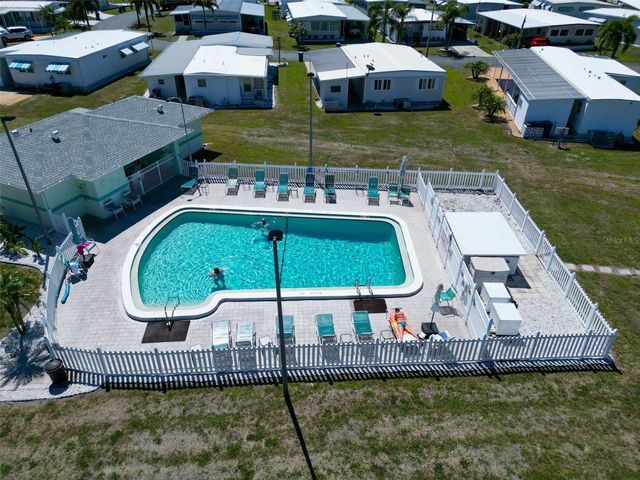 5536 DENMARK DRIVE, Bradenton, FL 34207