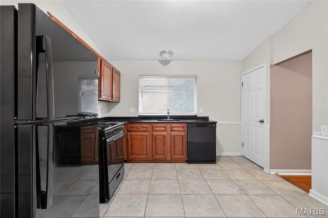 3625 Hambletonian Drive, Florissant, MO 63033