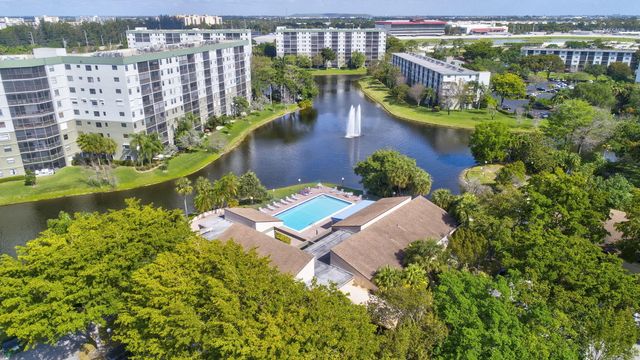 2230 N Cypress Bend Drive N 104, Pompano Beach, FL 33069