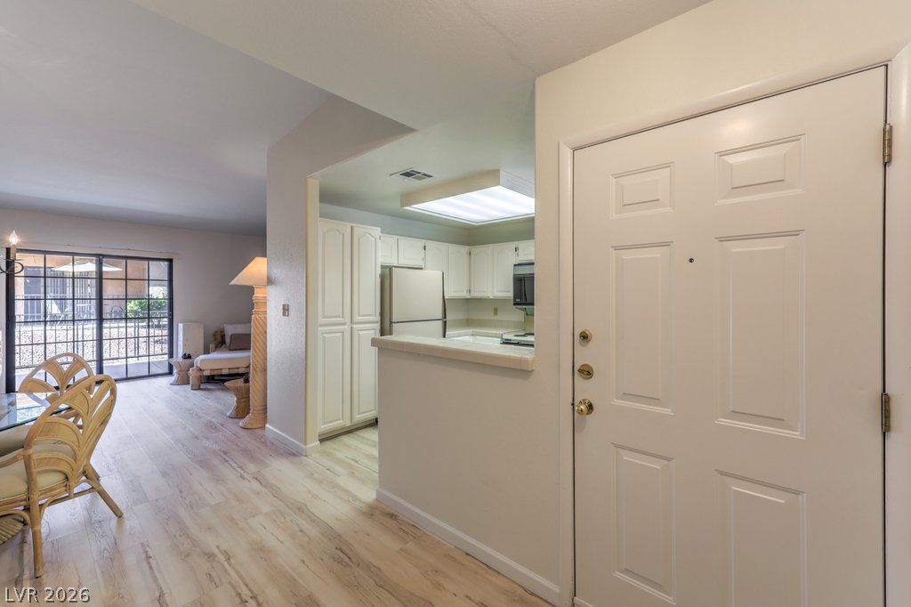 2851 South Valley View Boulevard 1178, Las Vegas, NV 89102 — photo 5