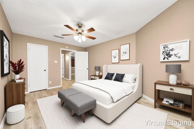 9700 Leawoo Boulevard 1002, Houston, TX 77099