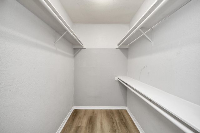 9700 Leawoo Boulevard 1002, Houston, TX 77099