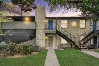 9700 Leawoo Boulevard 1002, Houston, TX 77099