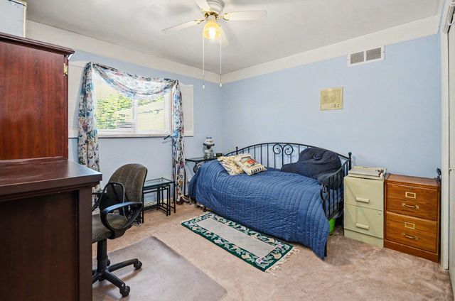 30809 Leelane Street, Farmington Hills, MI 48336