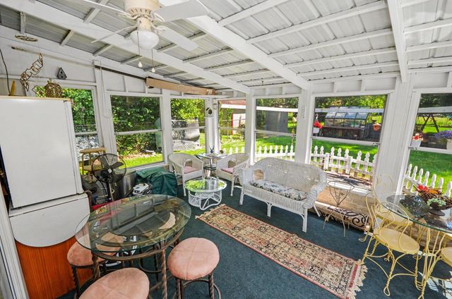 30809 Leelane Street, Farmington Hills, MI 48336