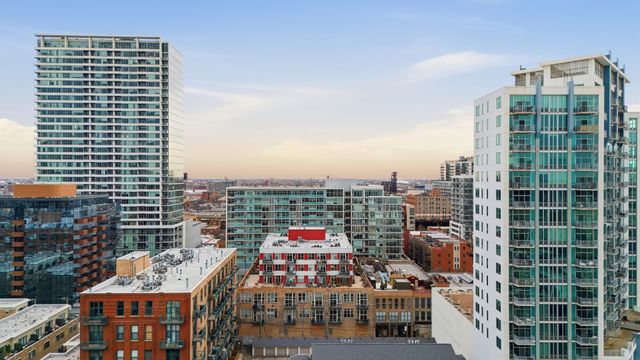 1631 S Michigan Avenue 401, Chicago, IL 60616