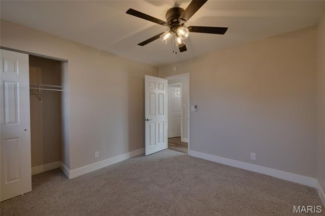 306 W Hillside Drive, Farmington, MO 63640