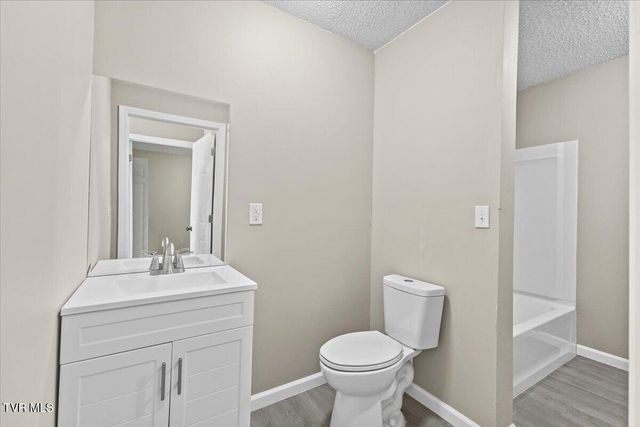 195 Willard Perkins Road, Roan Mountain, TN 37687