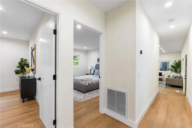 8010 Padre Lane, Los Angeles, CA 90046