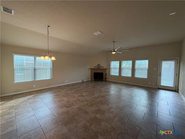 834 Madison Avenue, New Braunfels, TX 78130