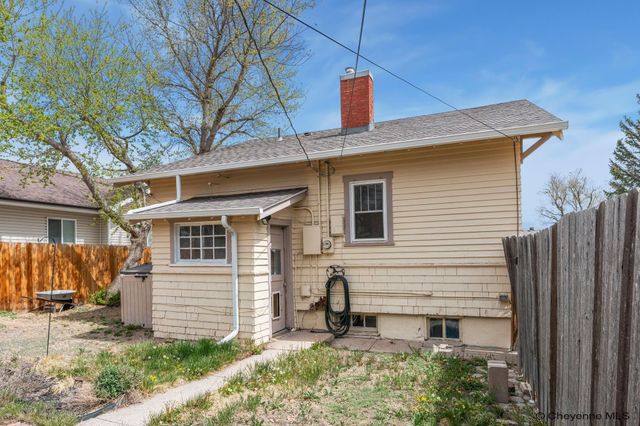 2910 BENT AVE, Cheyenne, WY 82001