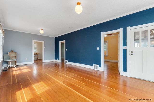 2910 BENT AVE, Cheyenne, WY 82001