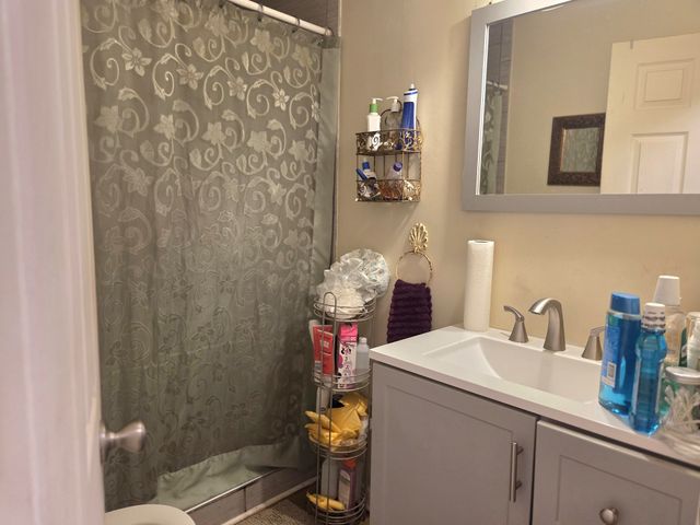 153 N McPherson St, Hopkinsville, KY 42240