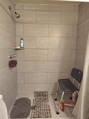 153 N McPherson St, Hopkinsville, KY 42240