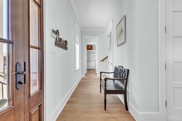 325 Deer Point Dr, Gulf Breeze, FL 32561