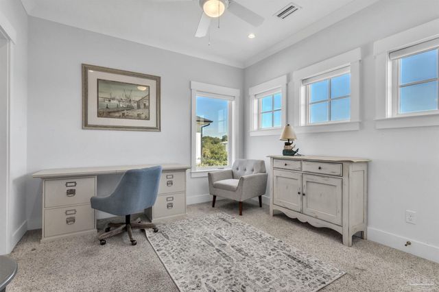 325 Deer Point Dr, Gulf Breeze, FL 32561