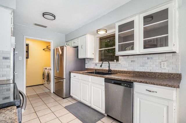 3324 Wentworth Street, Plano, TX 75075