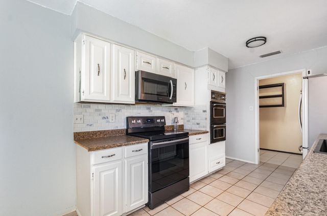 3324 Wentworth Street, Plano, TX 75075