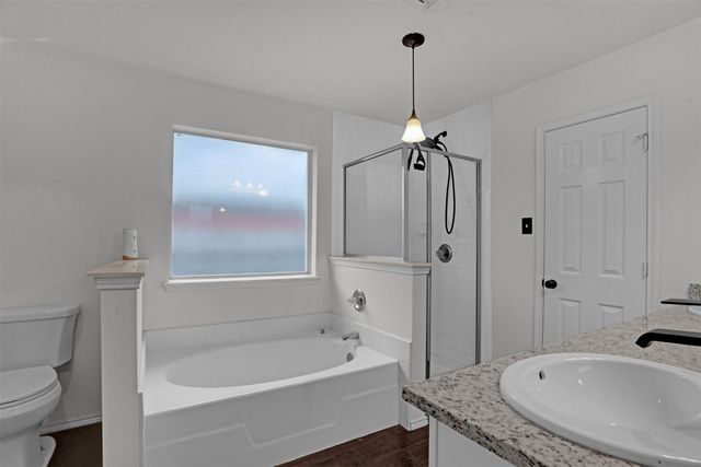 1005 Caleb Street, Burleson, TX 76028