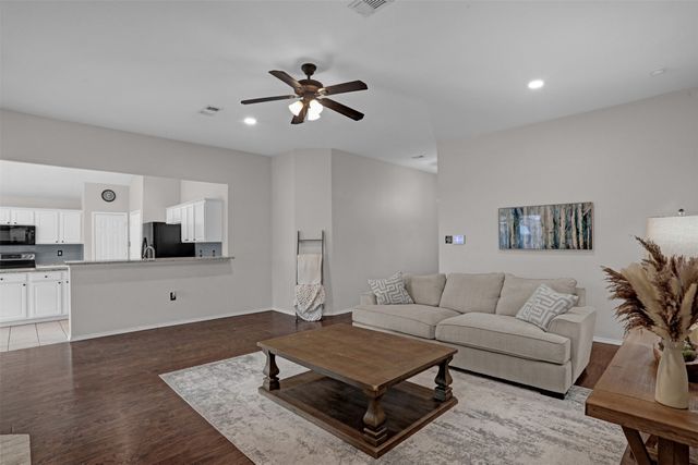 1005 Caleb Street, Burleson, TX 76028