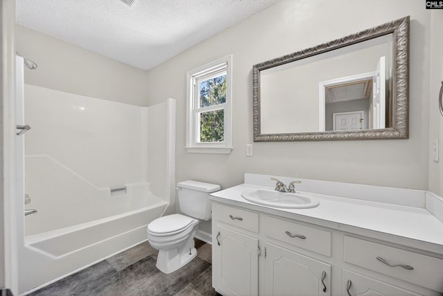1233 S Fredericksburg Drive, Lugoff, SC 29078
