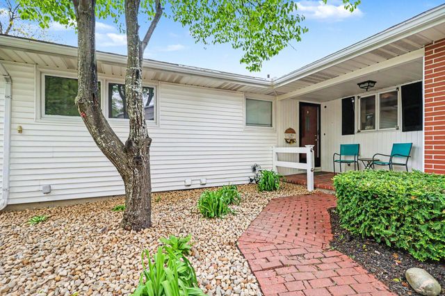 1010 Northampton Road, Kalamazoo, MI 49006