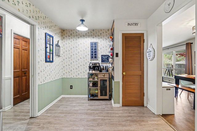 1010 Northampton Road, Kalamazoo, MI 49006