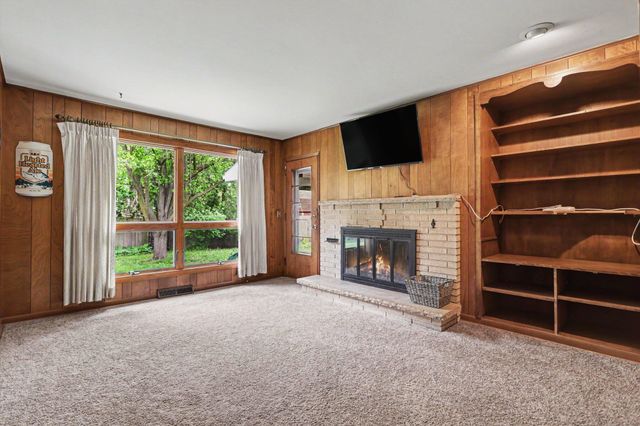 1010 Northampton Road, Kalamazoo, MI 49006