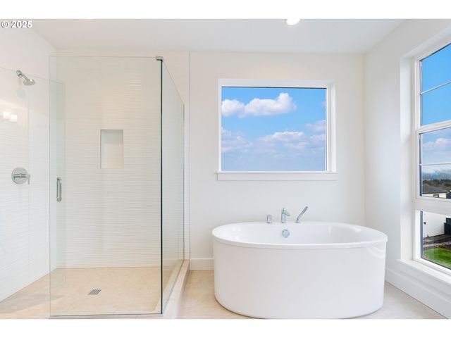 386 W FIR Loop, Washougal, WA 98671