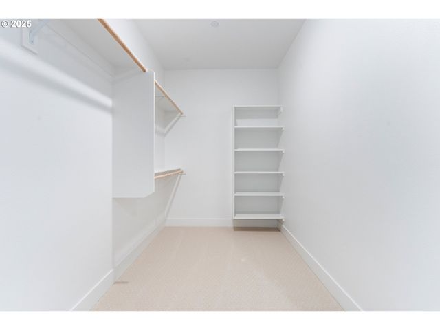 386 W FIR Loop, Washougal, WA 98671