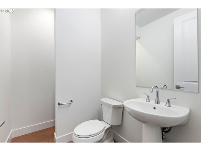 386 W FIR Loop, Washougal, WA 98671