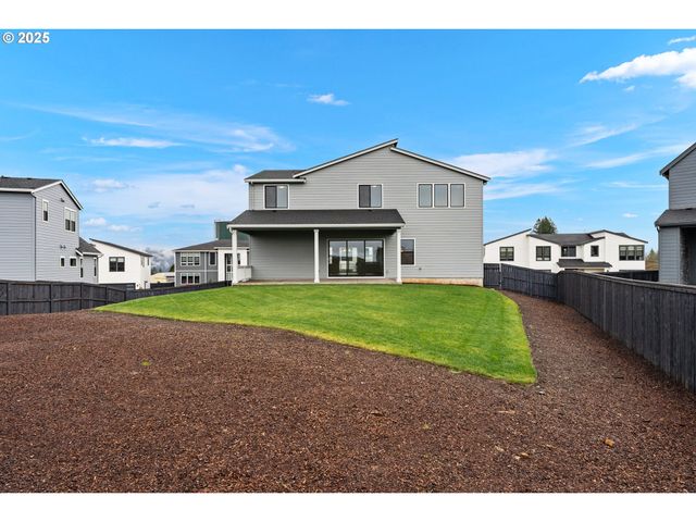 386 W FIR Loop, Washougal, WA 98671