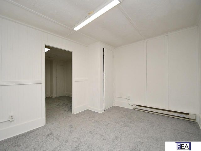 2330 N 69 Street, Omaha, NE 68104