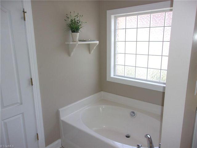 220 Alison Lane, Archdale, NC 27263